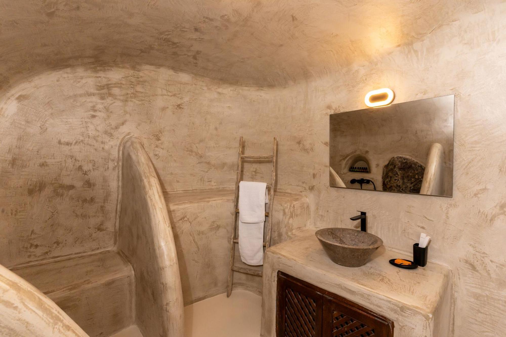 אויה Enalion Suites מראה חיצוני תמונה