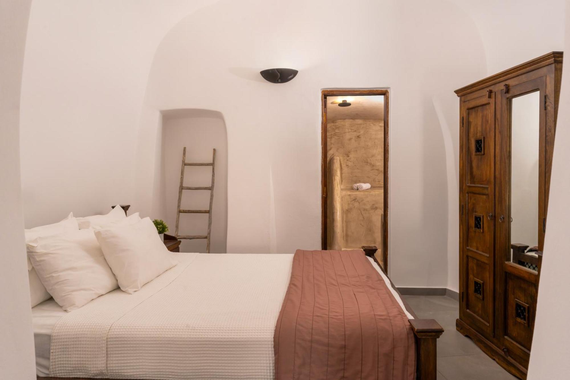 אויה Enalion Suites מראה חיצוני תמונה